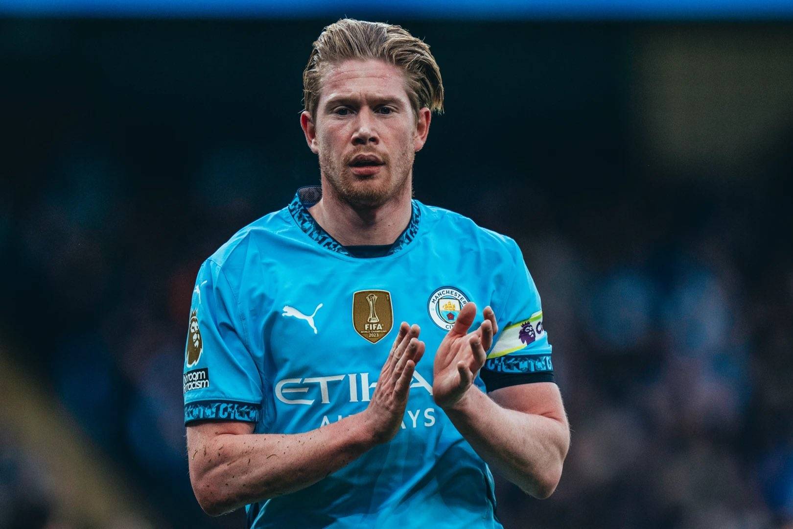 图片报：裁判在内部对话表示，多特缺少像胡梅尔斯那样的领袖